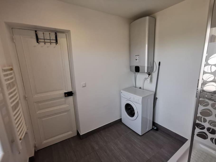 L'Ideal Montereau Montereau-faut-Yonne Exterior foto