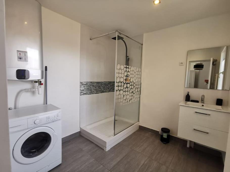 L'Ideal Montereau Montereau-faut-Yonne Exterior foto